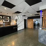 Ibis Styles Nord Valmy Hotel 4*