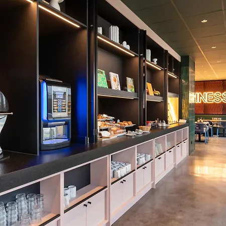 Ibis Styles Nord Valmy Hotell 4*