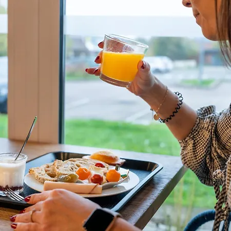 Ibis Styles Nord Valmy Hotel Dijon