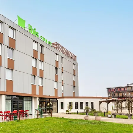 Ibis Styles Nord Valmy 4* ديجون
