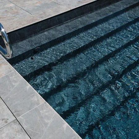 Ibis Styles Nord Valmy 4*