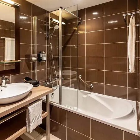 Ibis Styles Nord Valmy 4*