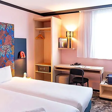 Ibis Styles Nord Valmy 4*
