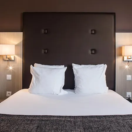 Ibis Styles Nord Valmy 4* ديجون