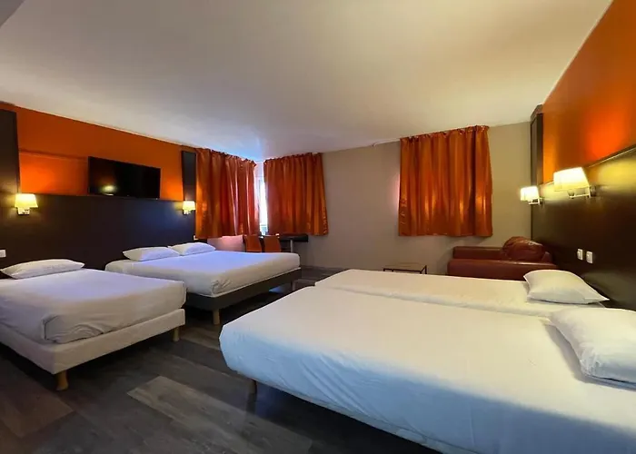 Ibis Styles Nord Valmy 4* דיז'ון