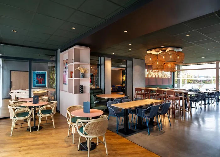 Hotel Ibis Styles Nord Valmy 4*