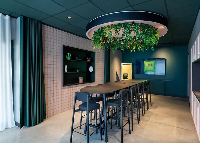 Ibis Styles Nord Valmy 4*