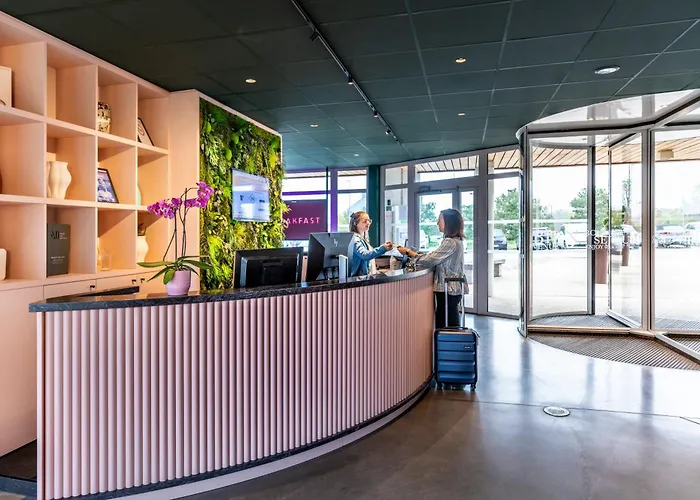 Ibis Styles Nord Valmy 4*