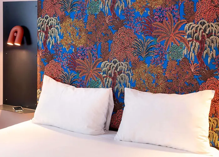 Ibis Styles Nord Valmy 4* דיז'ון